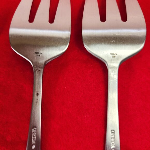 Oneida Cold Meat Serving Forks Mooncrest Pattern 8" Set of 2 - Picture 7 of 9